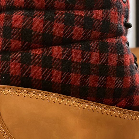 Timberland 6” Waterproof Puffer Boots Buffalo Plaid Wheat new Men’s Size 13 - Picture 9 of 14